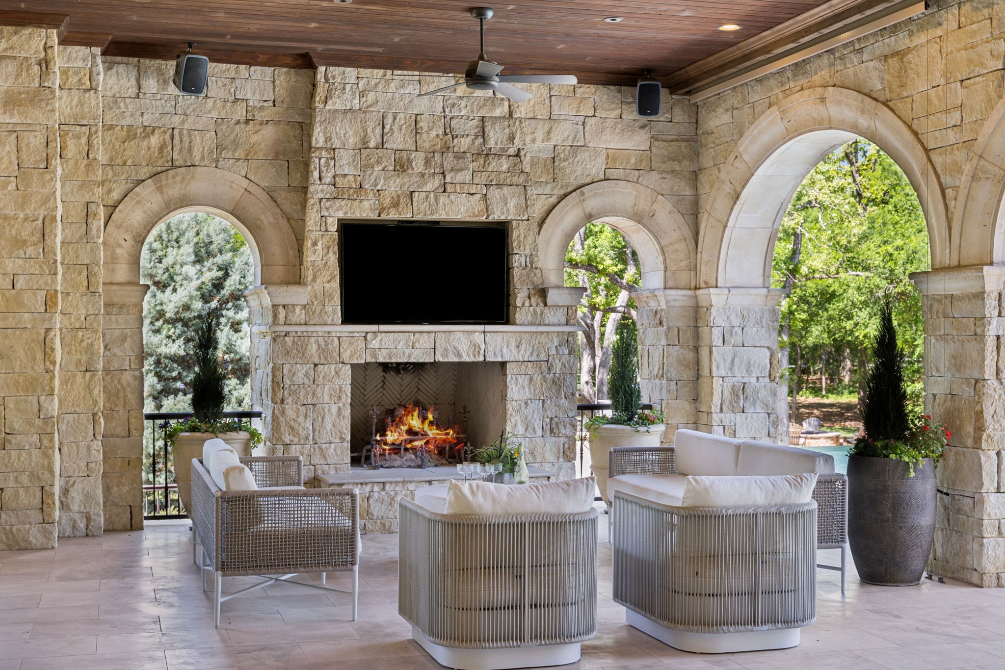 690 S Peytonville Avenue Southlake TX 76092