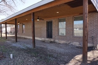 134 W Cober Drive Grand Prairie TX 75051
