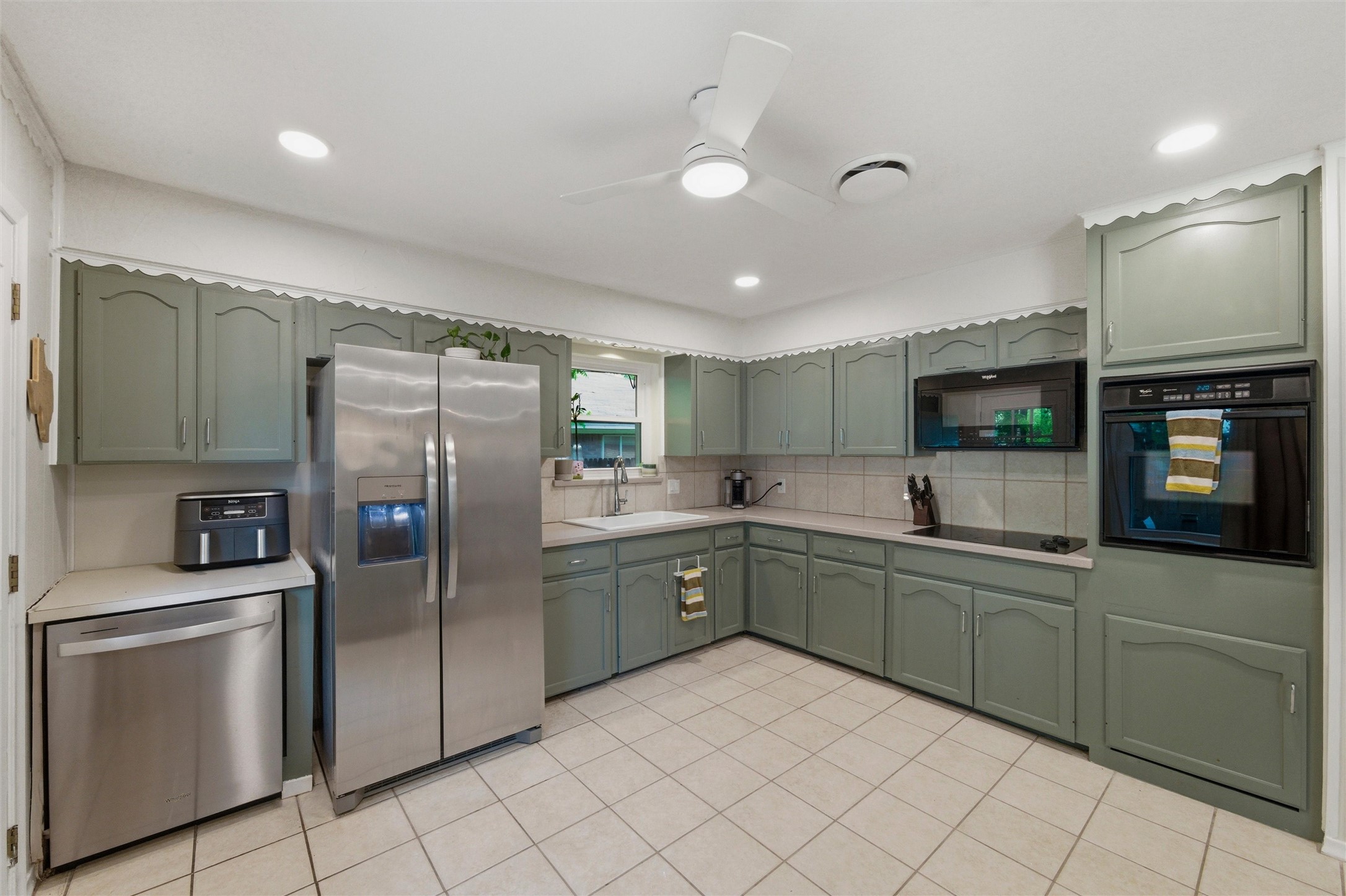 514 Huntingdon Court Irving TX 75061