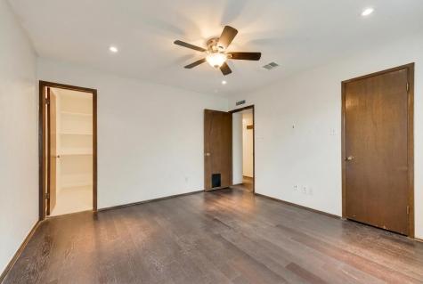 8515 Baumgarten Drive Dallas TX 75228