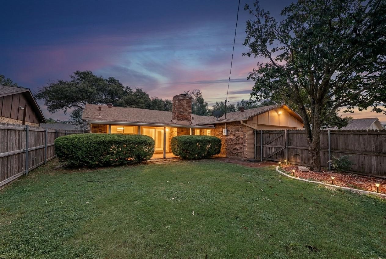 8515 Baumgarten Drive Dallas TX 75228