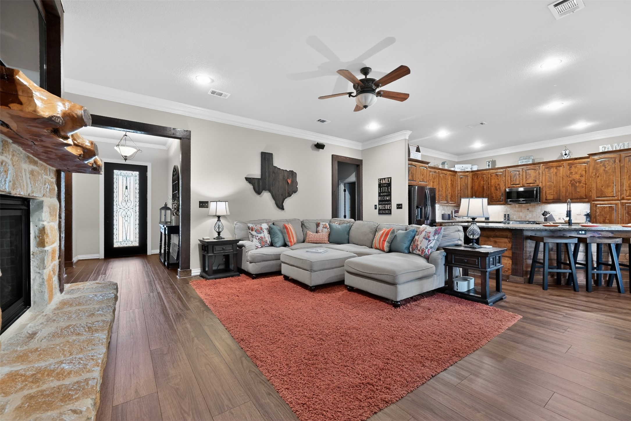 109 Lighthouse Lane Mabank TX 75143
