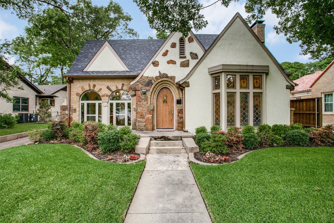 6642 Lakeshore Drive Dallas TX 75214