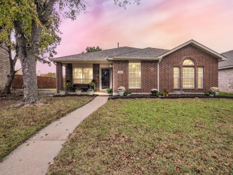 3014 Larkspur Court Garland TX 75040
