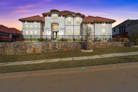 908 Savannah Tr, Southlake TX 76092