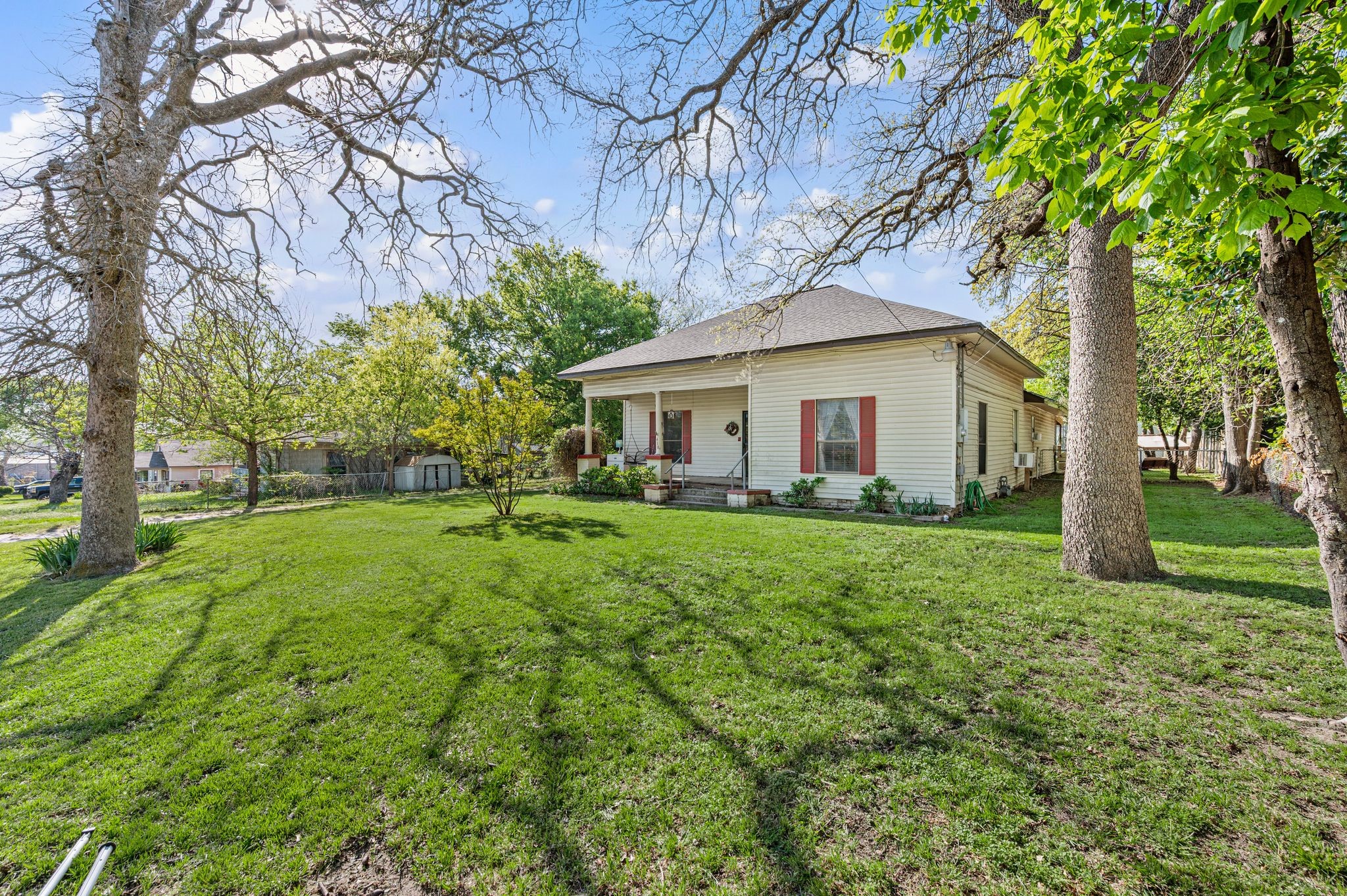 410 E Josephine Street Weatherford TX 76086