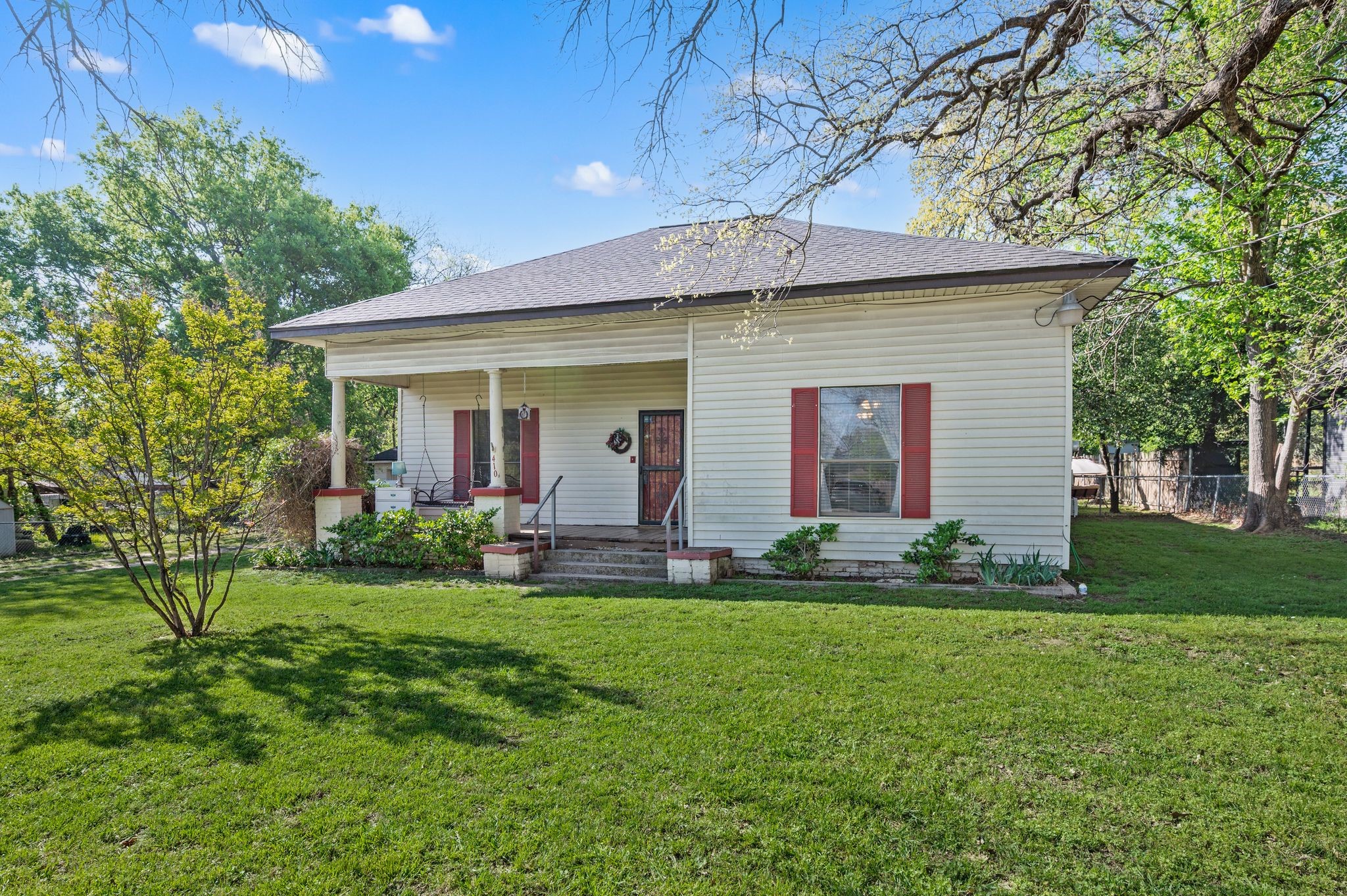 410 E Josephine Street Weatherford TX 76086