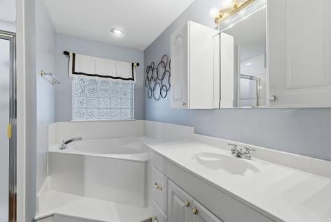 7512 Woodland Drive Alvarado TX 76009
