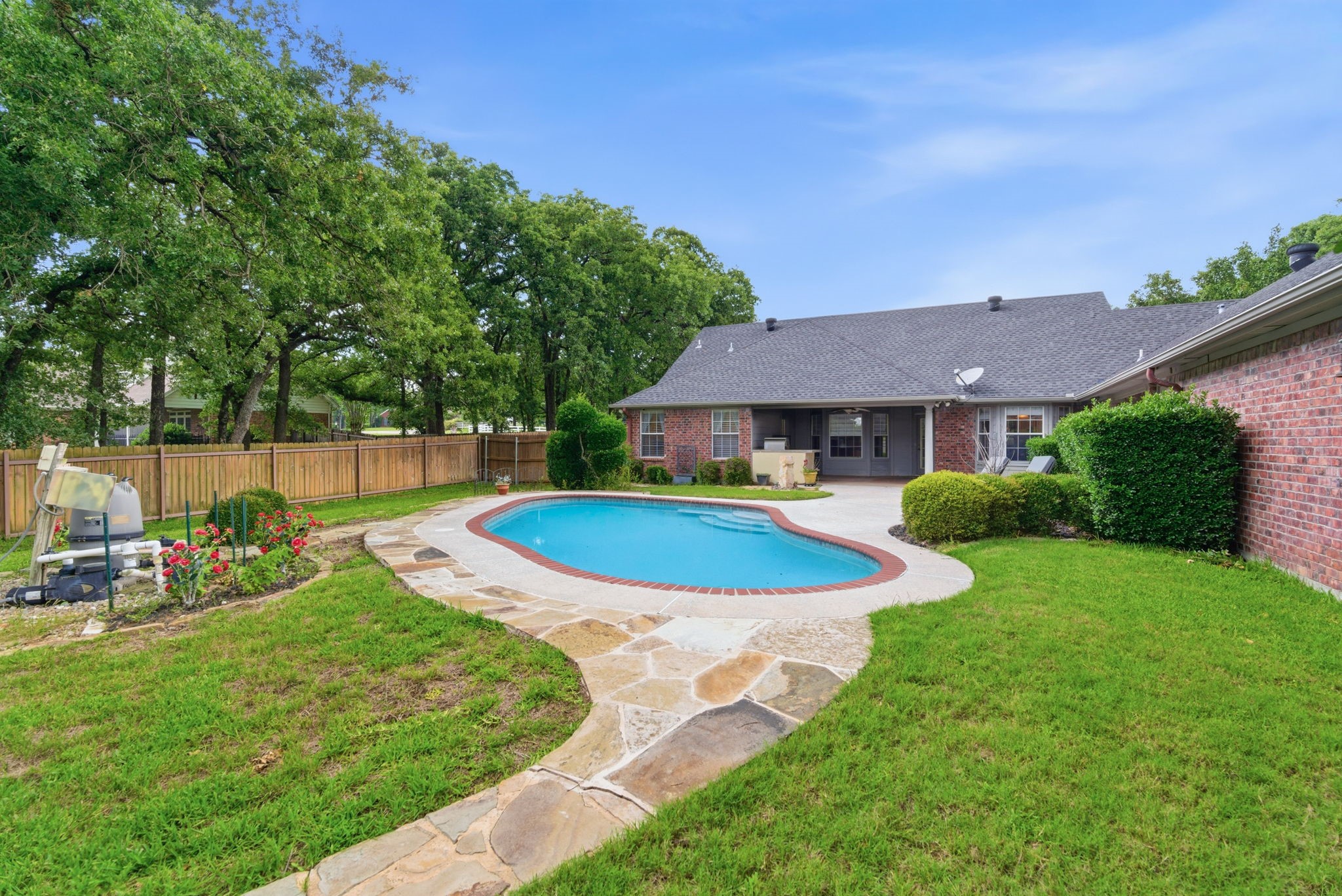 7512 Woodland Drive Alvarado TX 76009