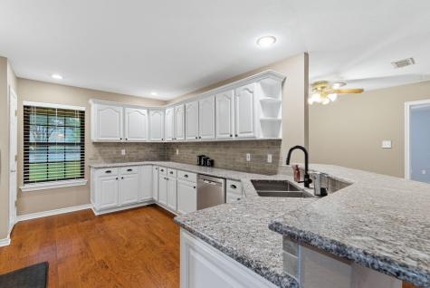 7512 Woodland Drive Alvarado TX 76009