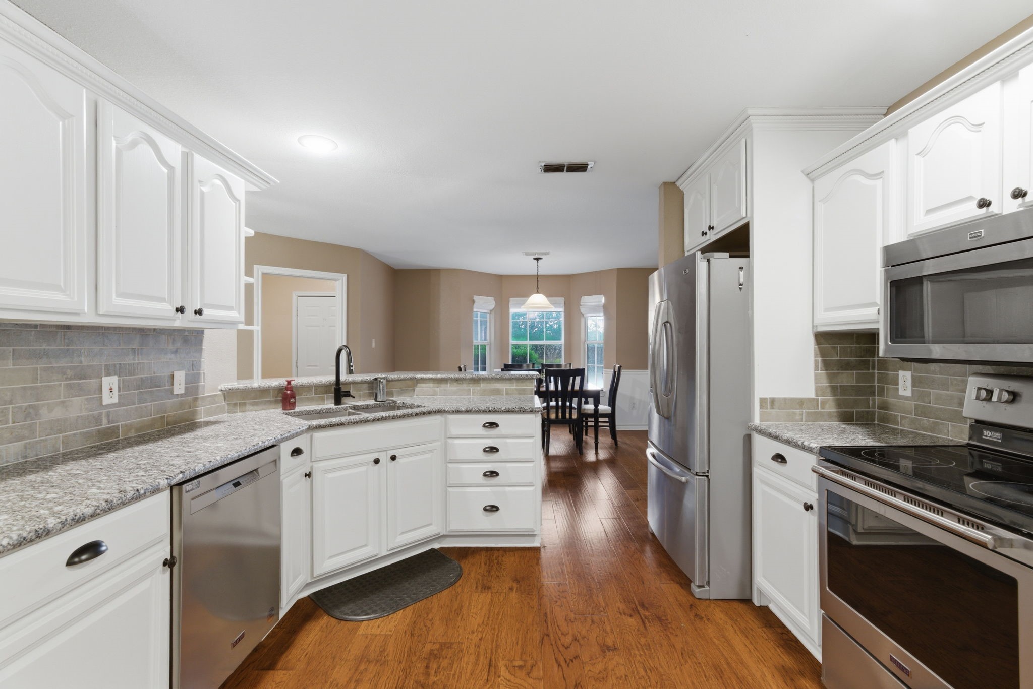 7512 Woodland Drive Alvarado TX 76009