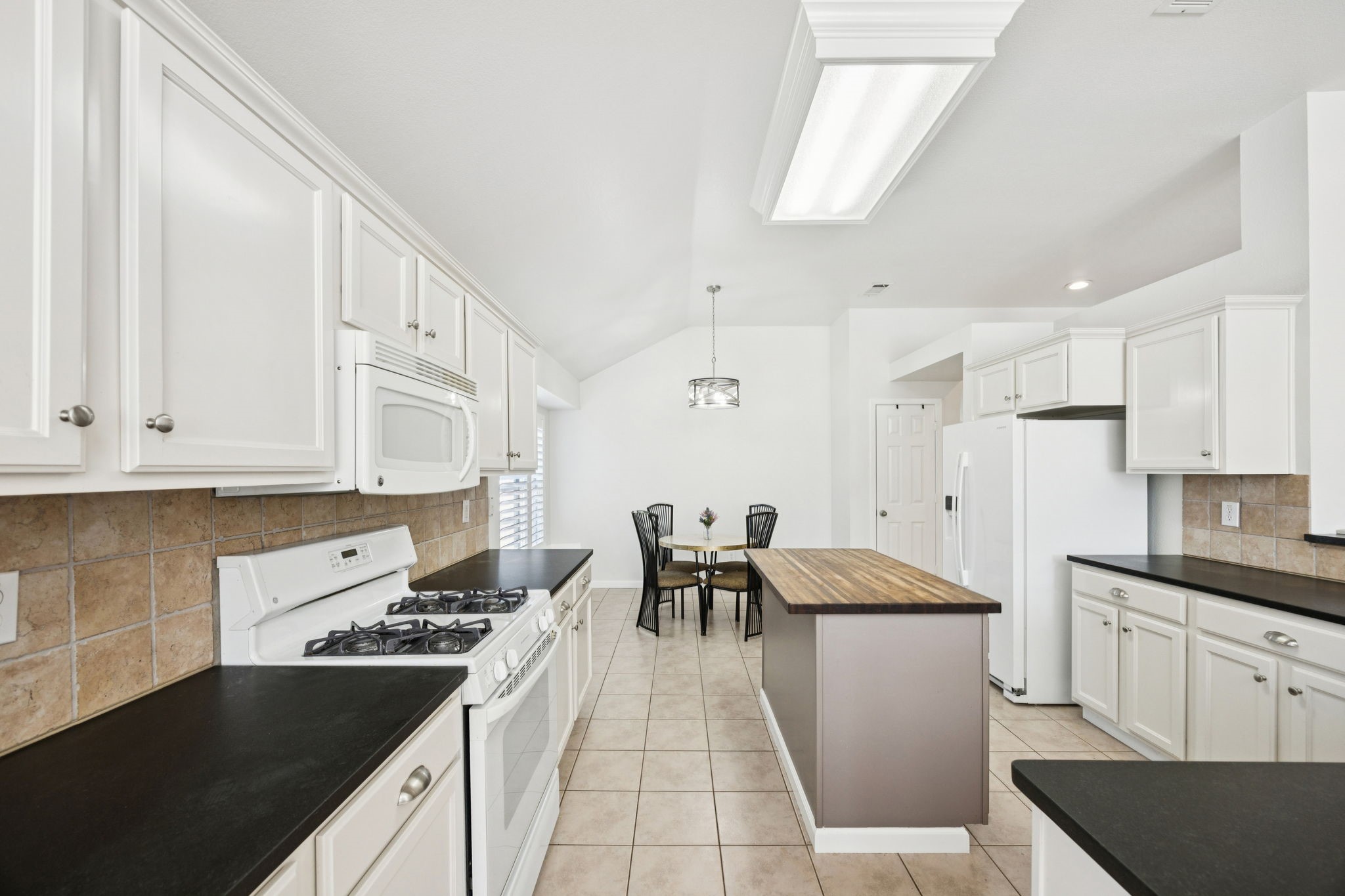 3012 Mason Avenue Corinth TX 76210
