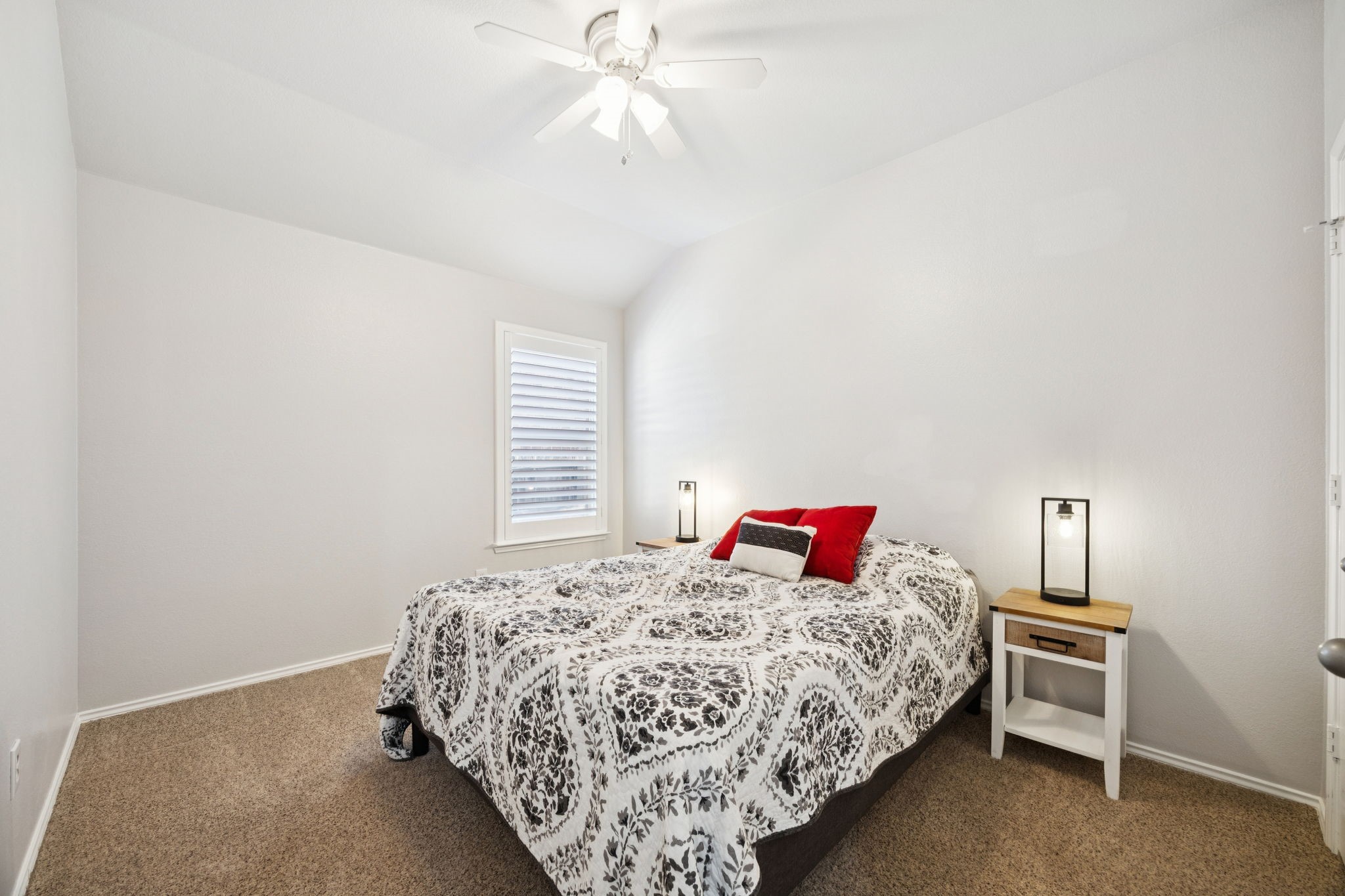3012 Mason Avenue Corinth TX 76210