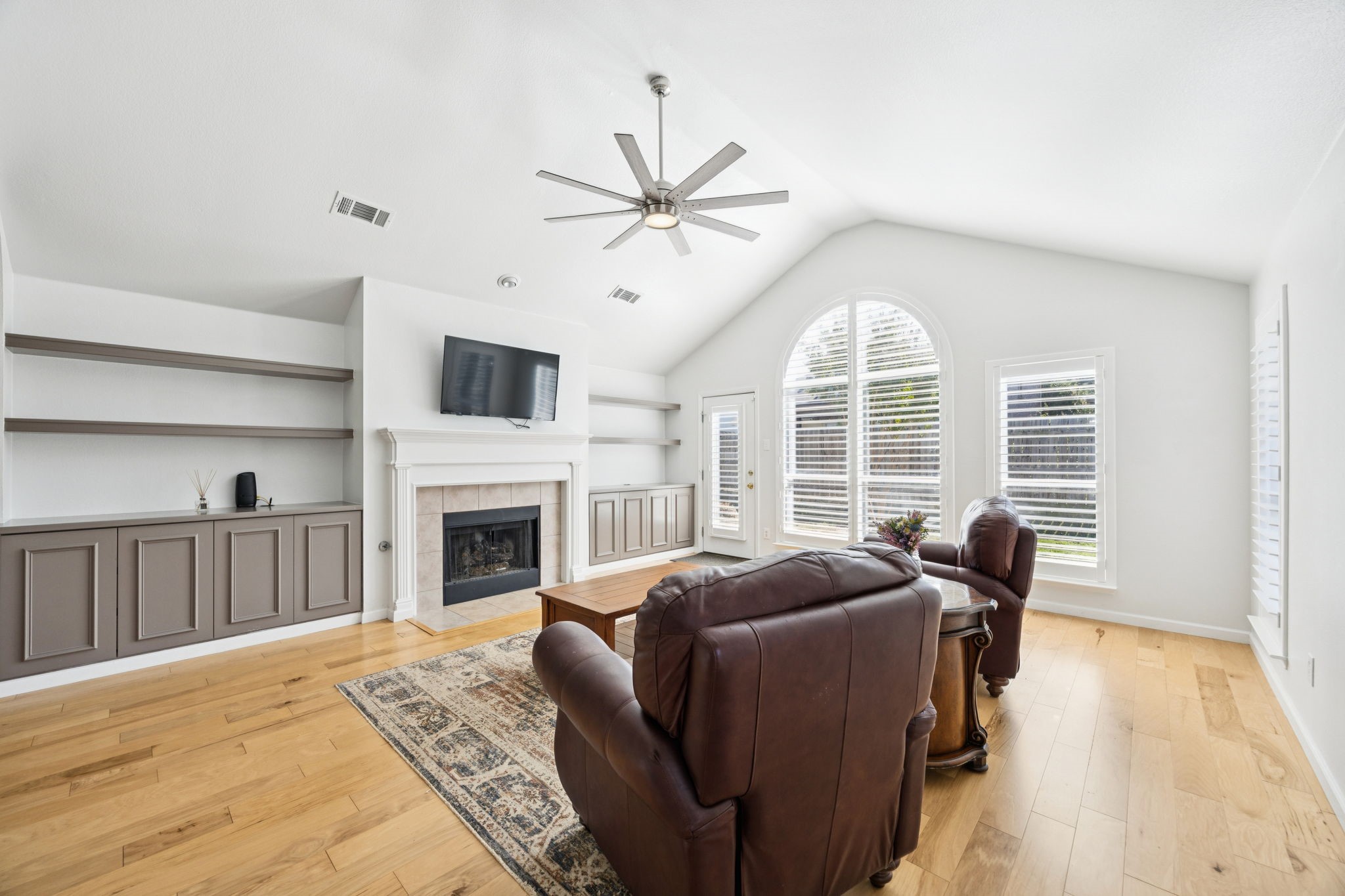 3012 Mason Avenue Corinth TX 76210