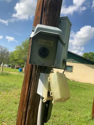 519 Berke Street Newark TX 76071