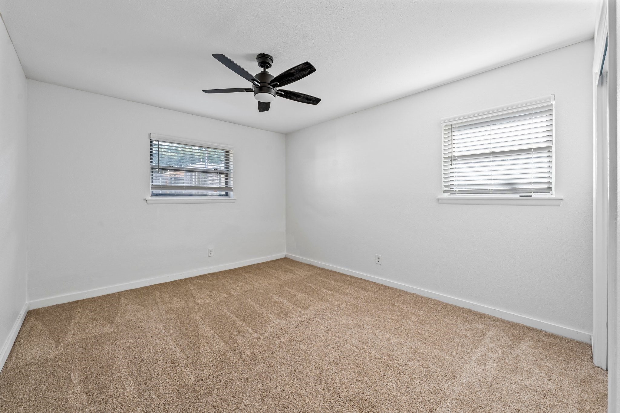 600 Circleview Drive N Hurst TX 76054