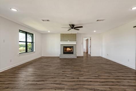 4864 S Hwy 77 Highway Lorena TX 76655