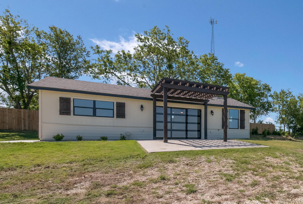 4864 S Hwy 77 Highway Lorena TX 76655