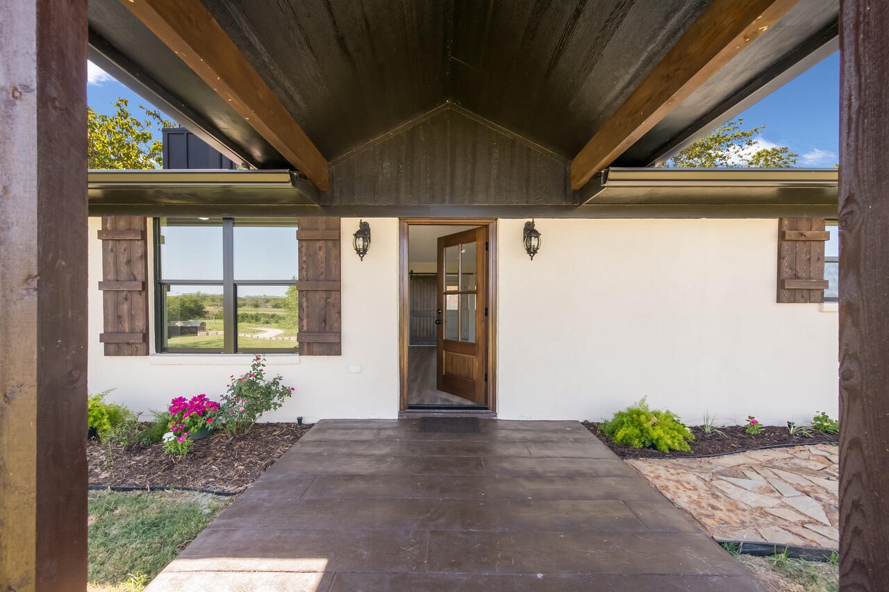 4864 S Hwy 77 Highway Lorena TX 76655