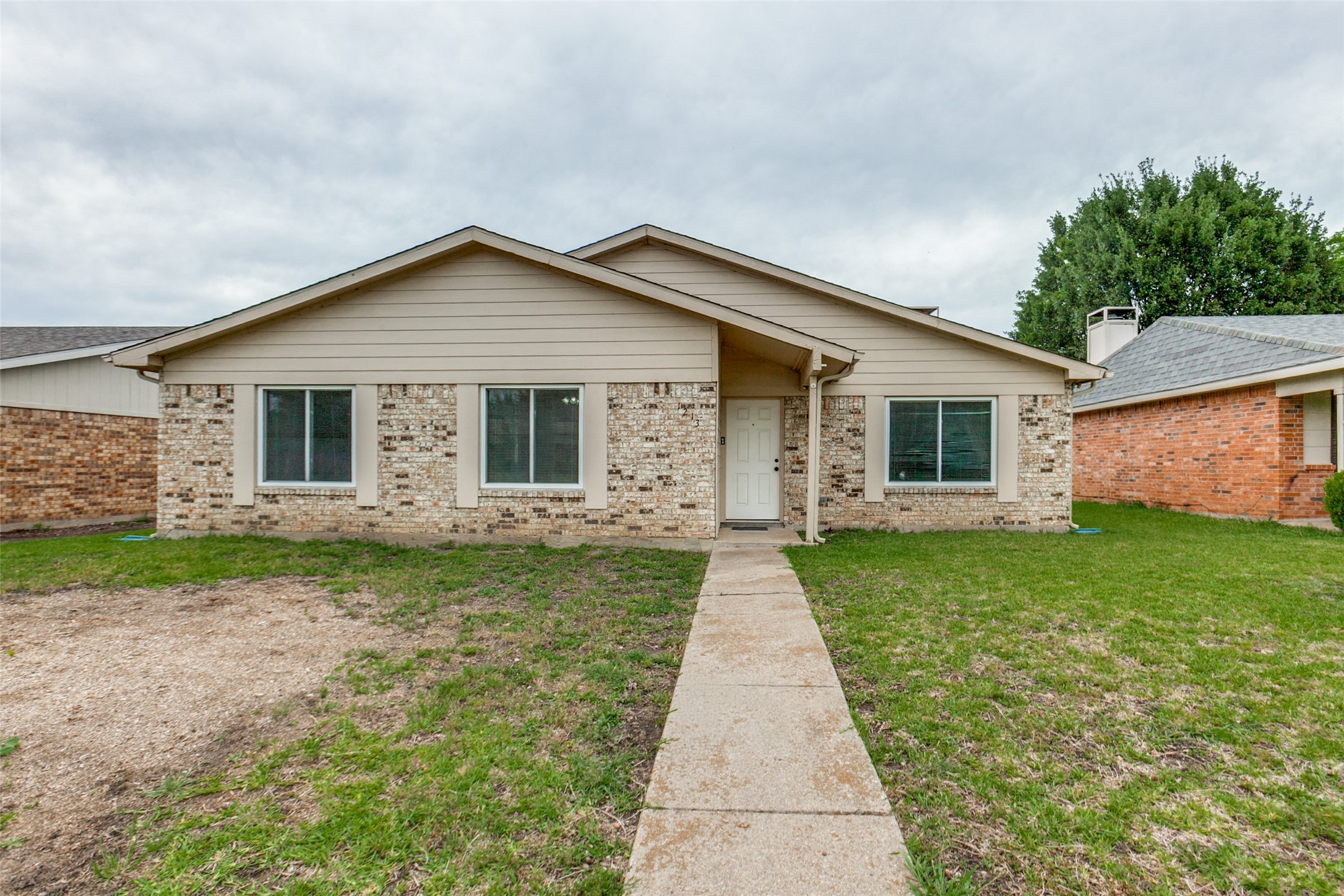 1213 Blanco Street W Garland TX 75040