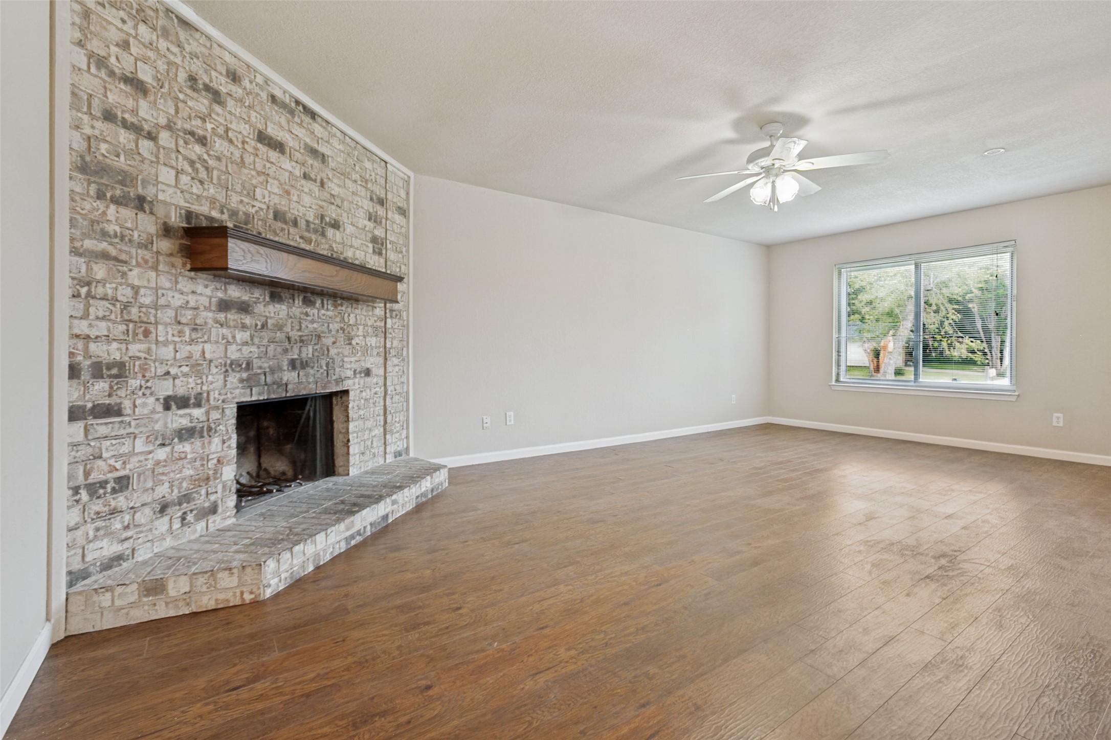 1213 Blanco Street W Garland TX 75040