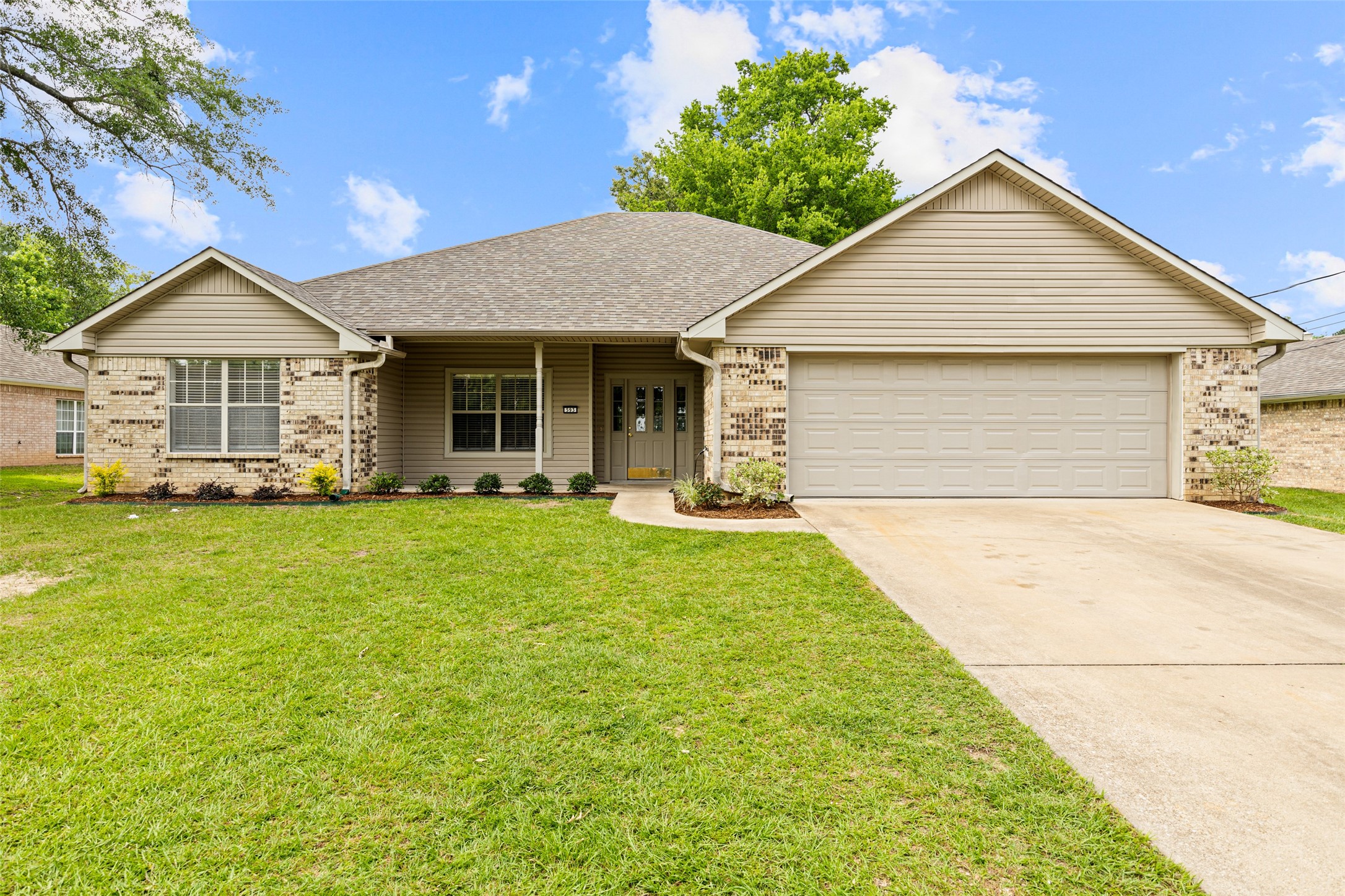593 Briarwood Drive Gladewater TX 75647