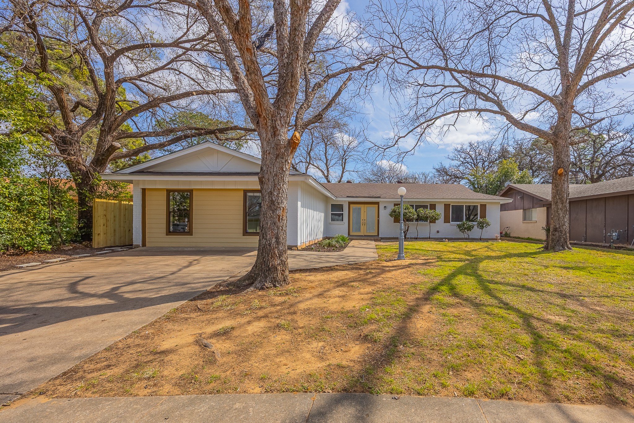 2804 Norwood Lane Arlington TX 76013