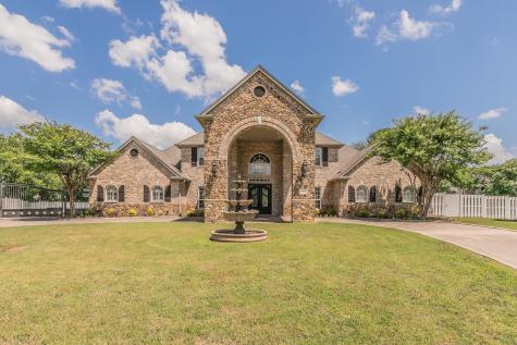 7 Oak Run Court Mansfield TX 76063