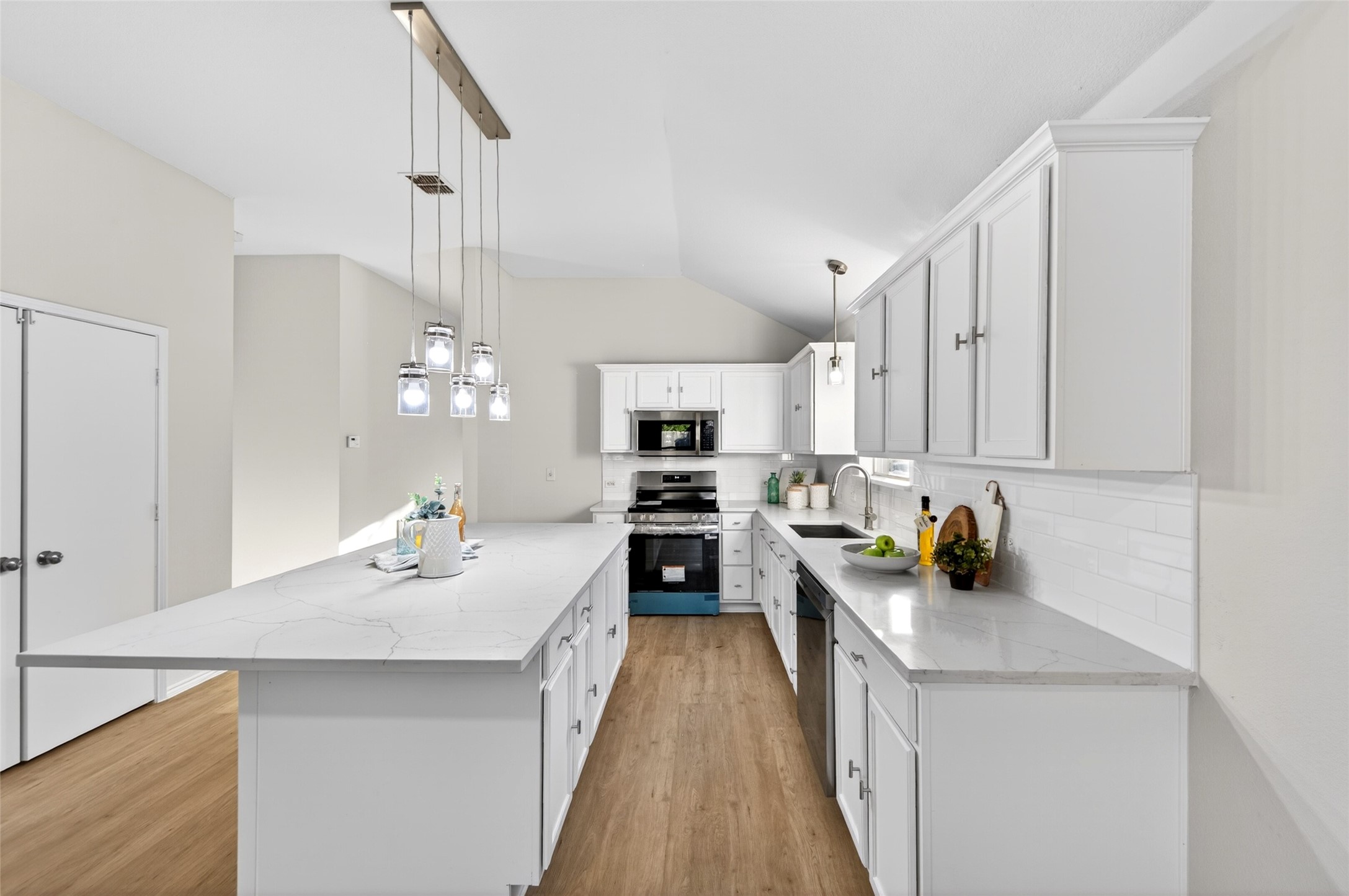 1925 Clear Creek Drive Little Elm TX 75068