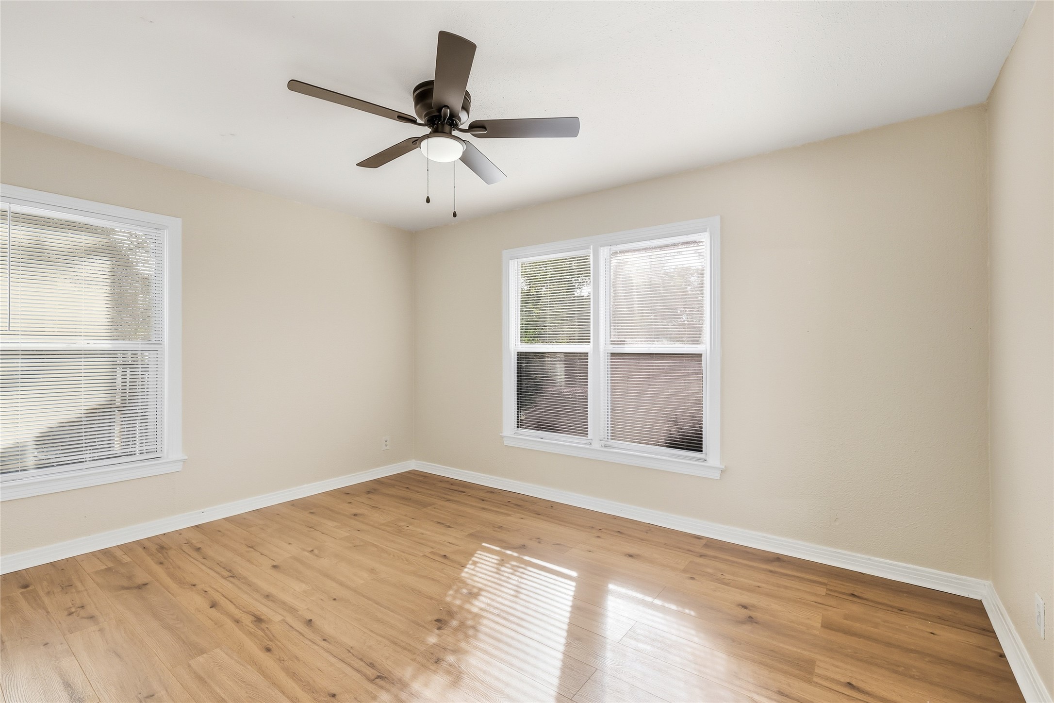 2625 Handley Drive Fort Worth TX 76112