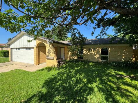 6512 Wooddale Drive Watauga TX 76148
