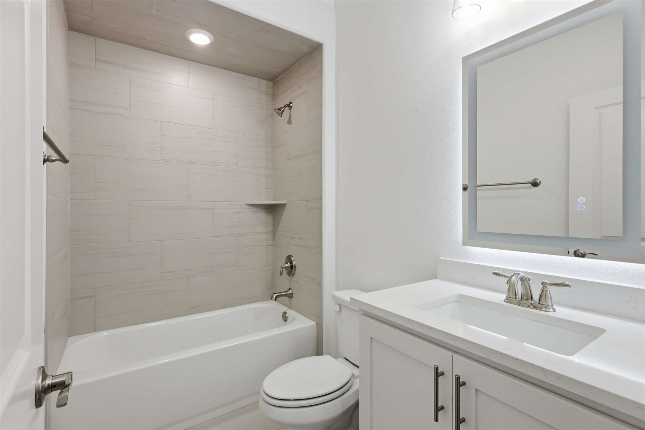 1041 Arbor Vista Drive Azle TX 76020