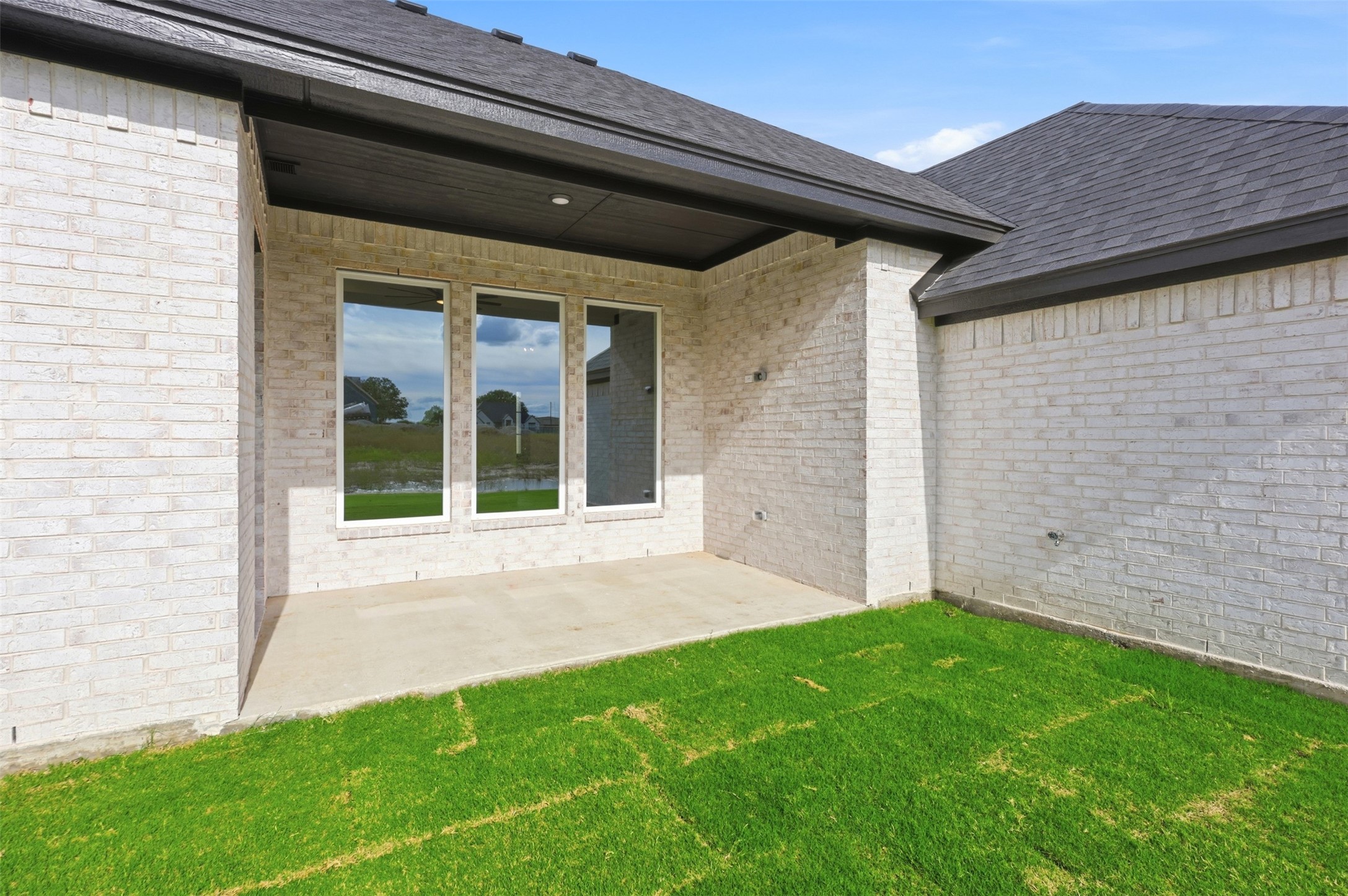 1041 Arbor Vista Drive Azle TX 76020