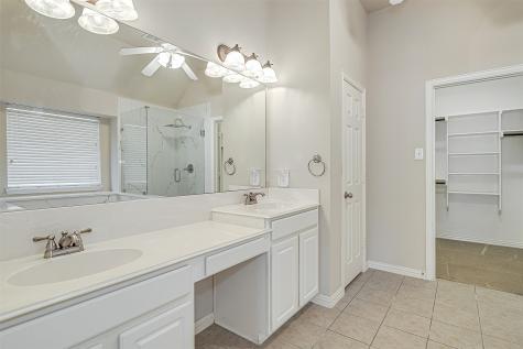 729 Red Elm Lane Fort Worth TX 76131
