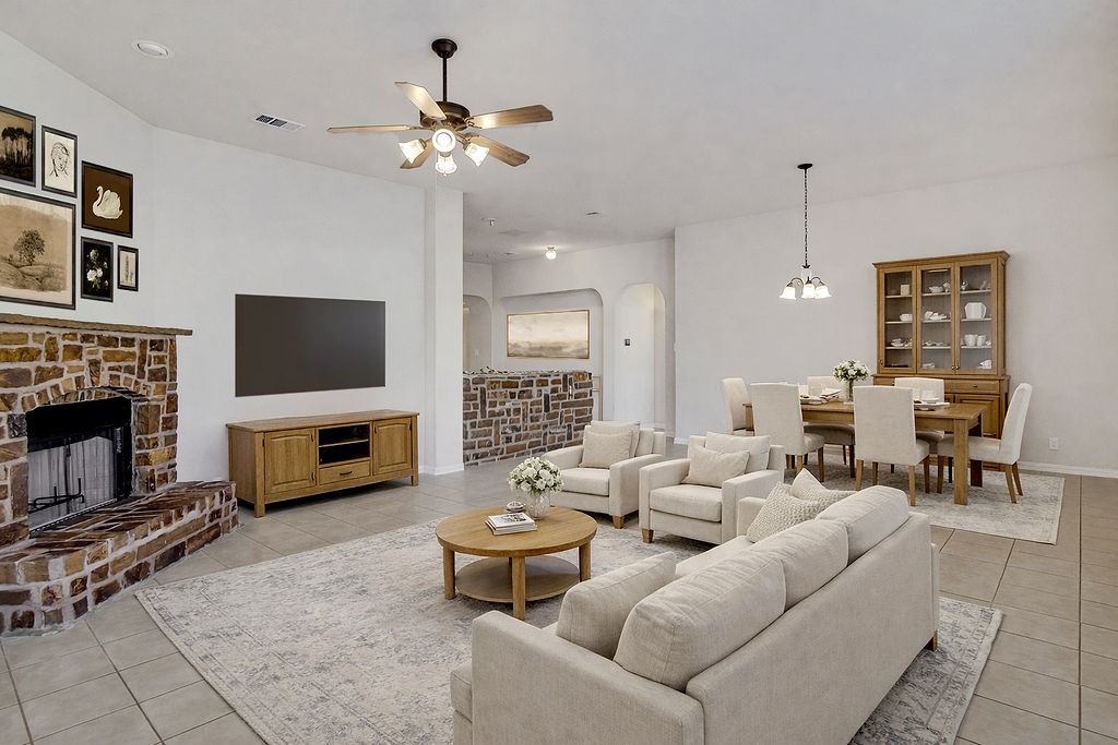 729 Red Elm Lane Fort Worth TX 76131