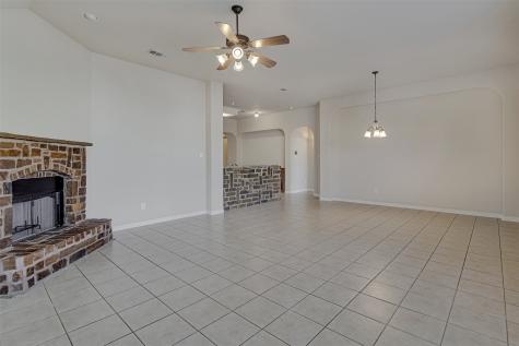 729 Red Elm Lane Fort Worth TX 76131