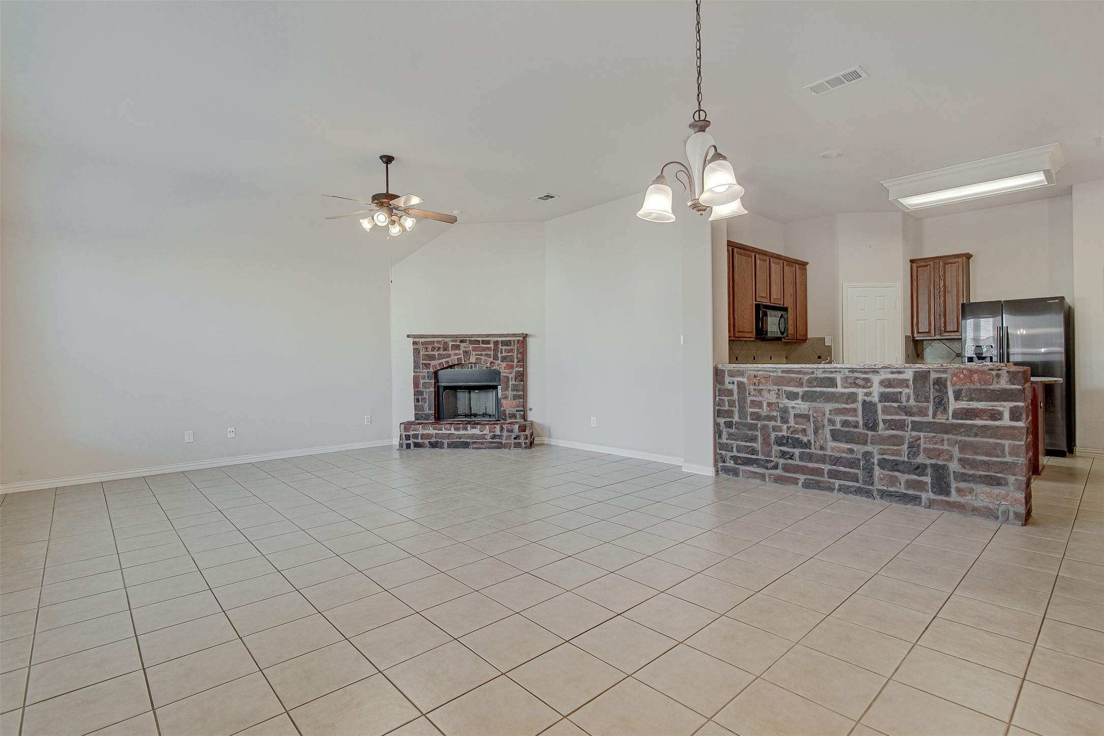 729 Red Elm Lane Fort Worth TX 76131