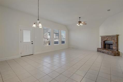 729 Red Elm Lane Fort Worth TX 76131