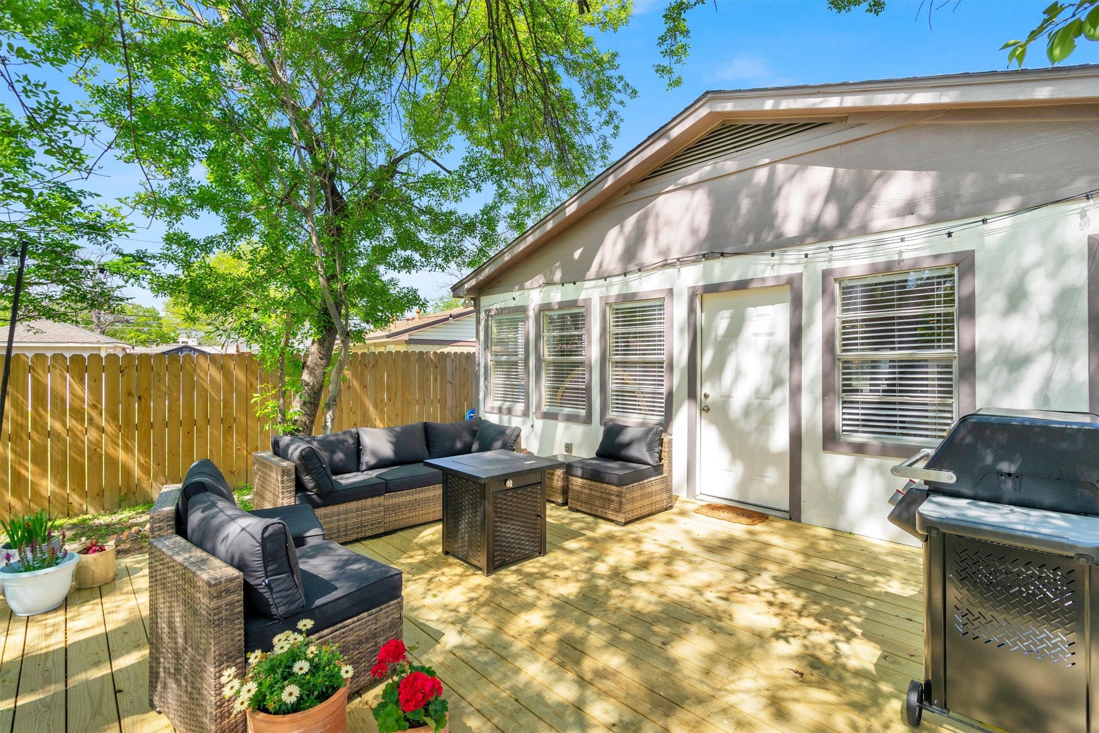13416 Emeline Street Farmers Branch TX 75234