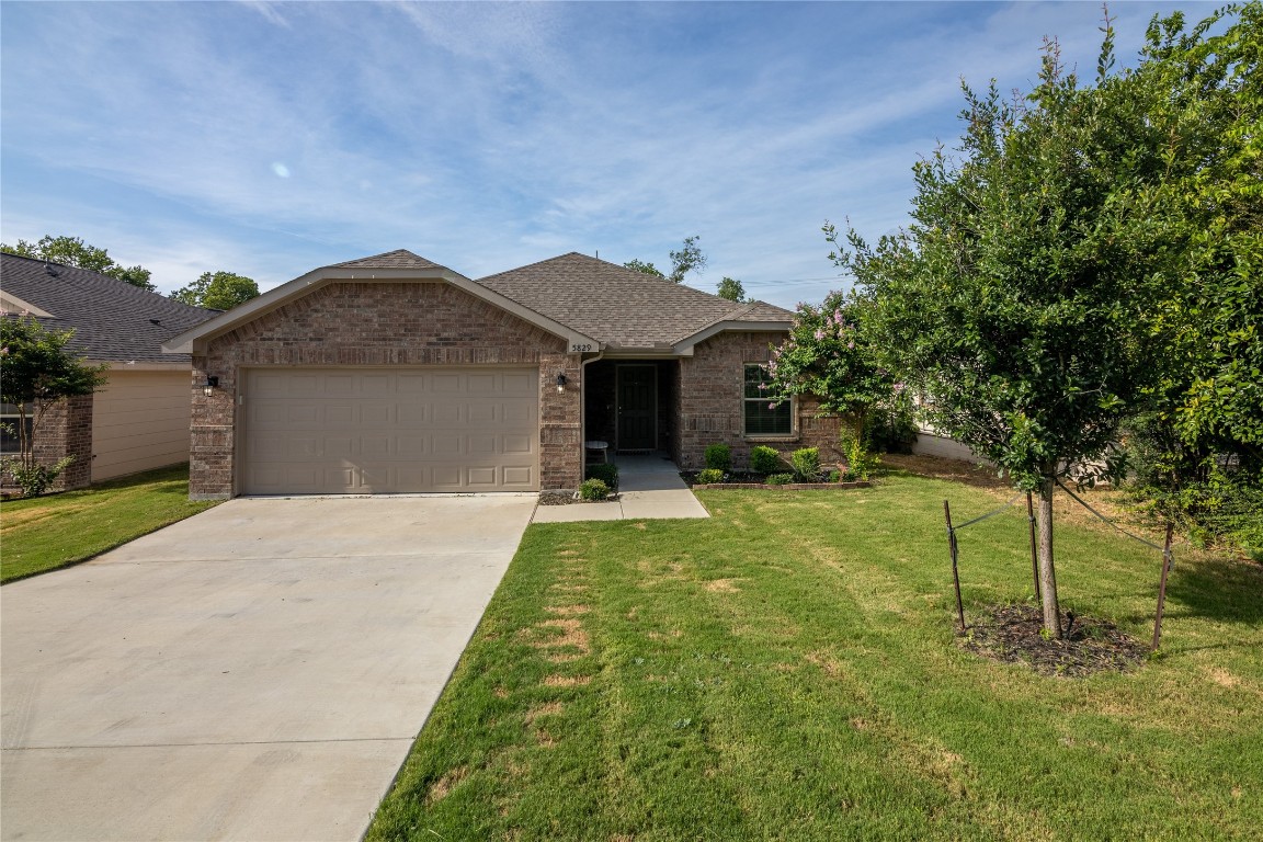 5829 Farnsworth Avenue Fort Worth TX 76107
