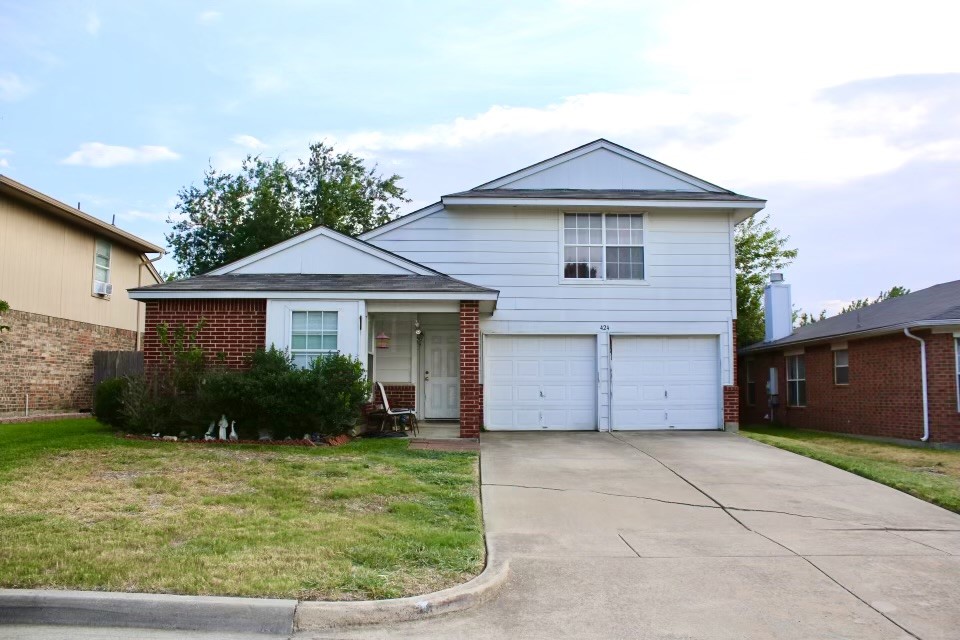 424 Blueberry Hill Lane Mansfield TX 76063