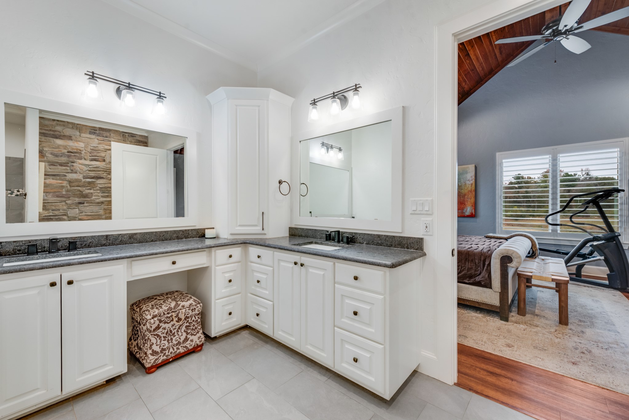 10794 County Road 334 Tyler TX 75708