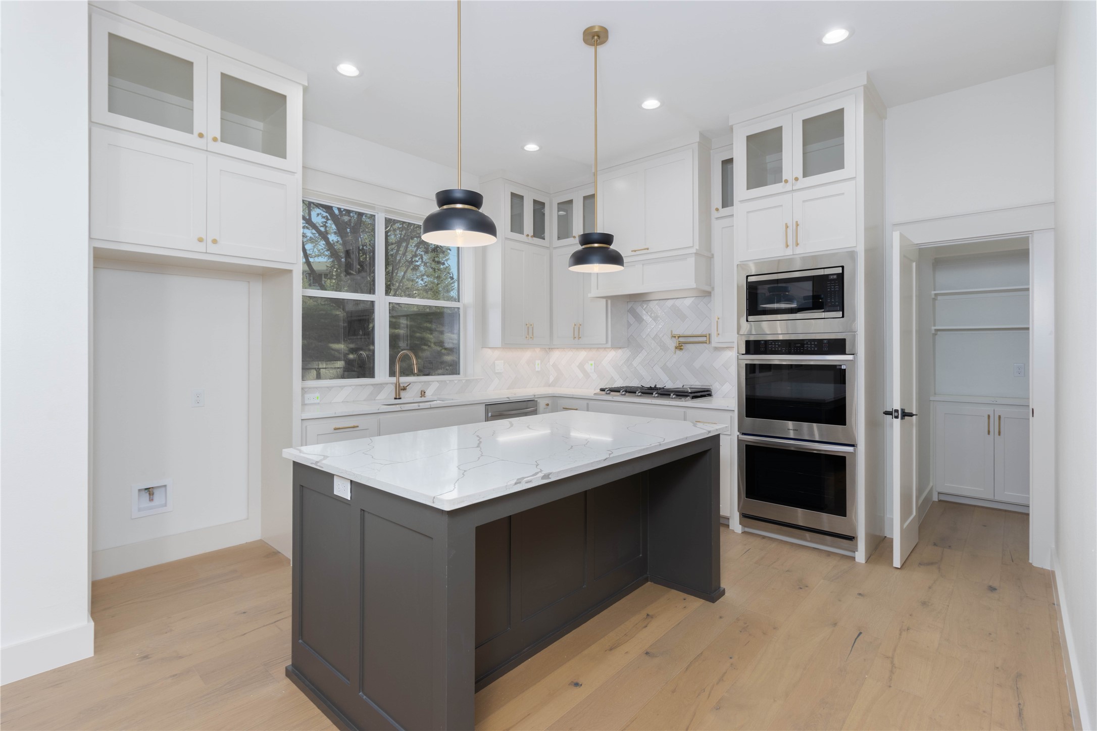 3964 Hogan Drive Tyler TX 75709