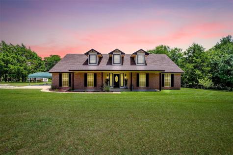 2061 Shady Ridge Drive Midlothian TX 76065