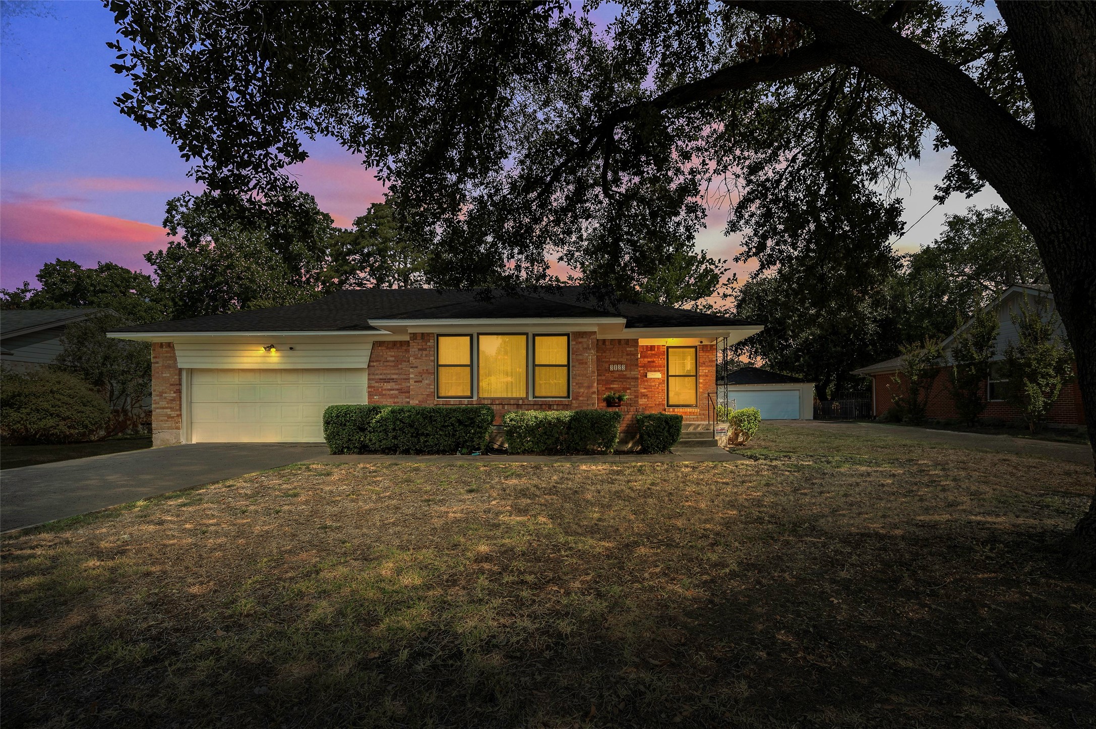 3123 Woodwind Lane Dallas TX 75229