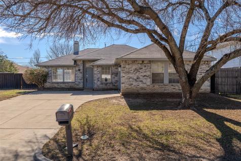 1108 Orangewood Lane Arlington TX 76001