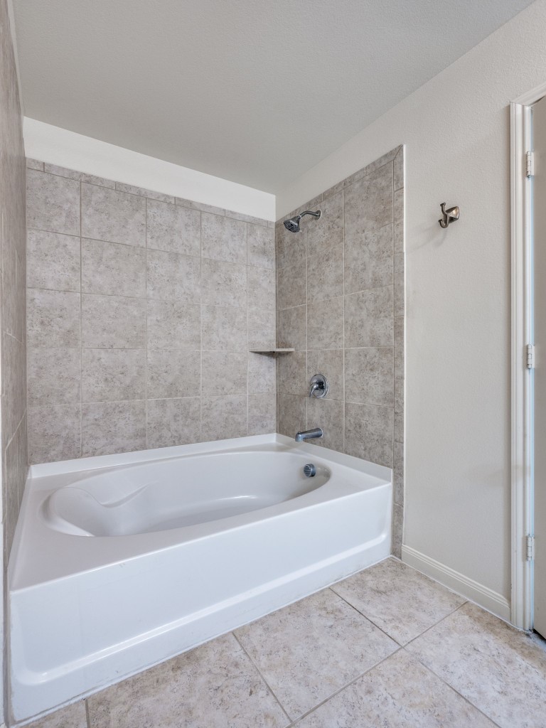 4104 Tower Bridge Lane Crowley TX 76036