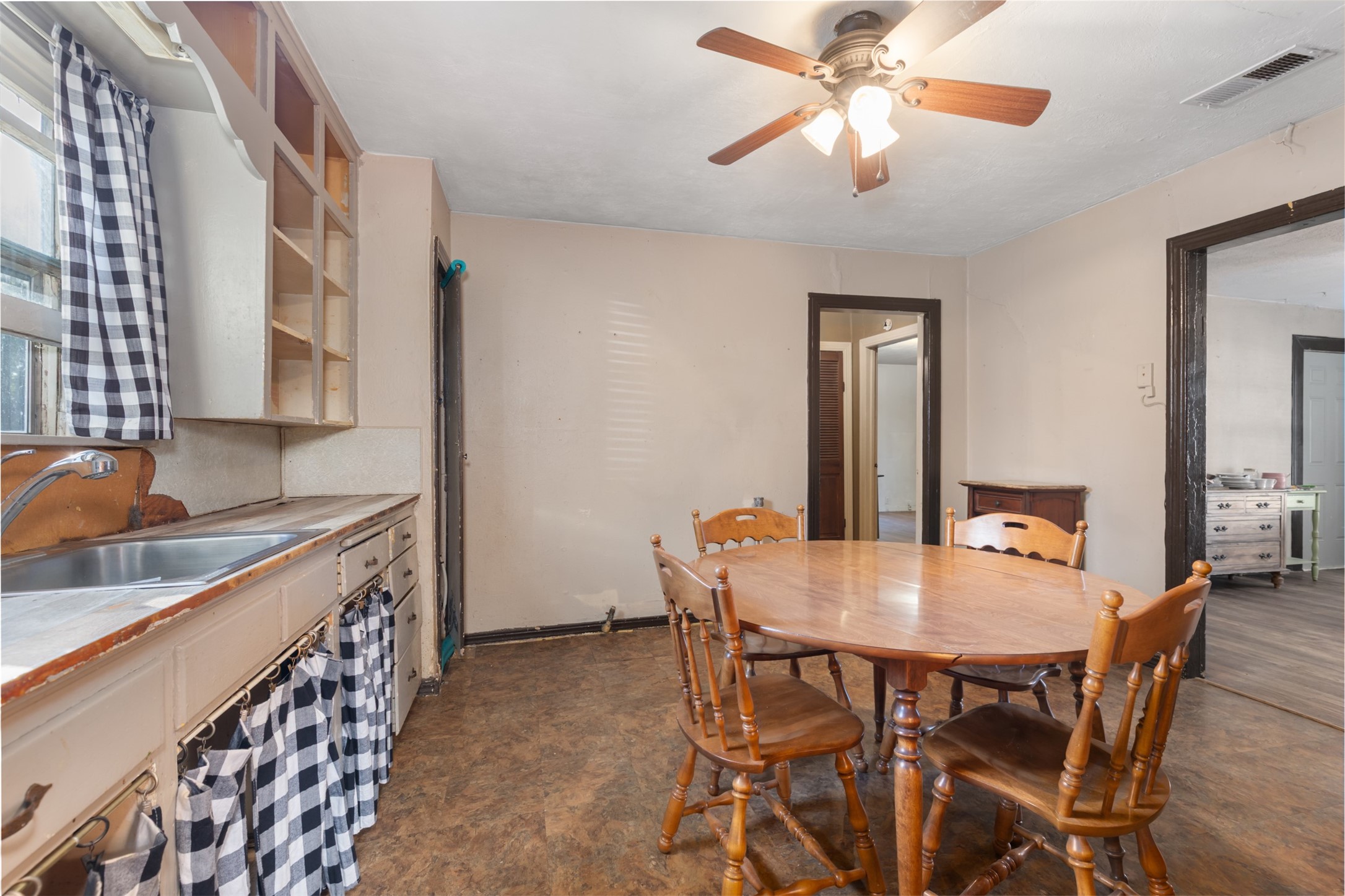 417 N Burdette Avenue Sherman TX 75090