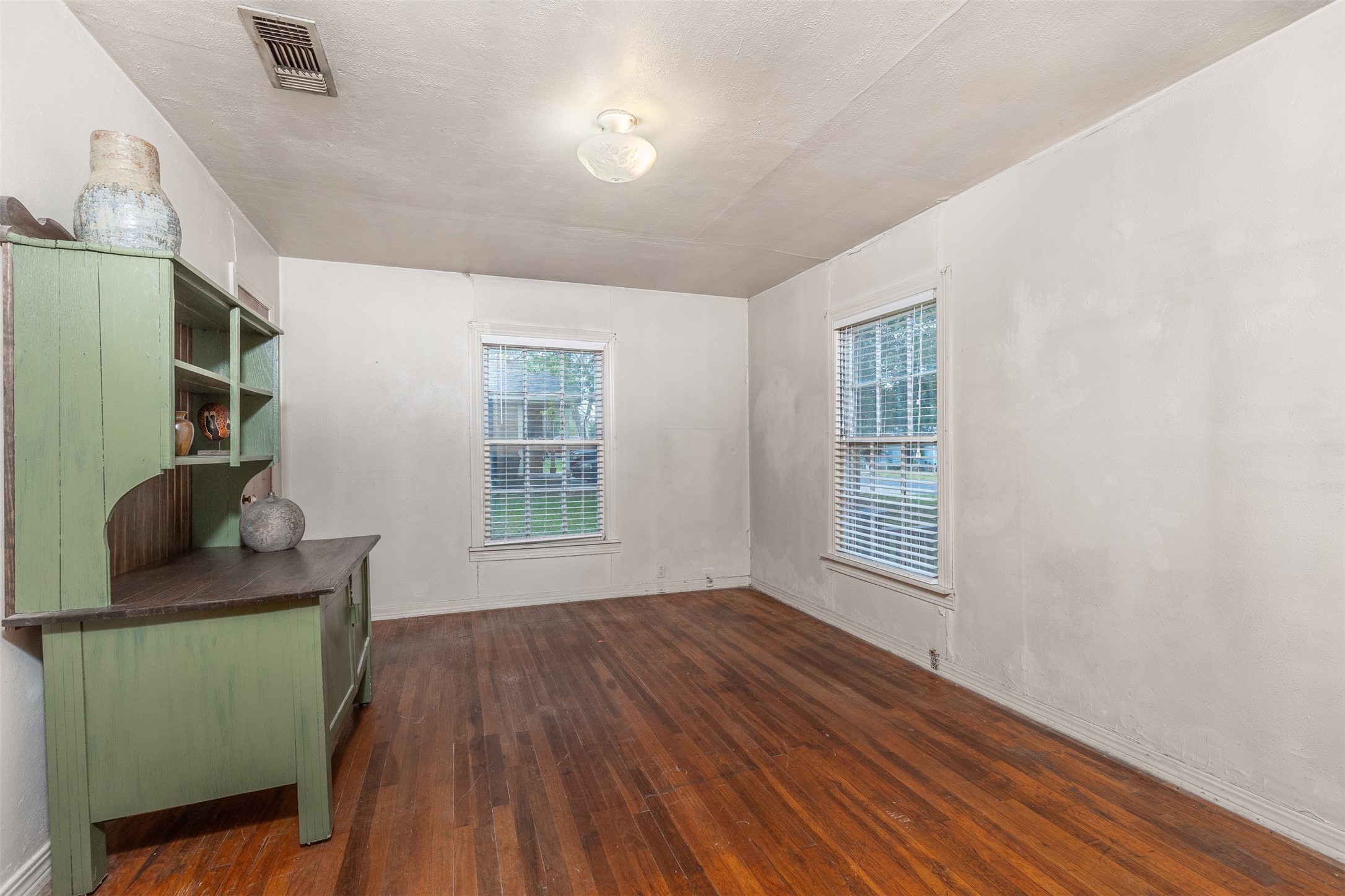 417 N Burdette Avenue Sherman TX 75090