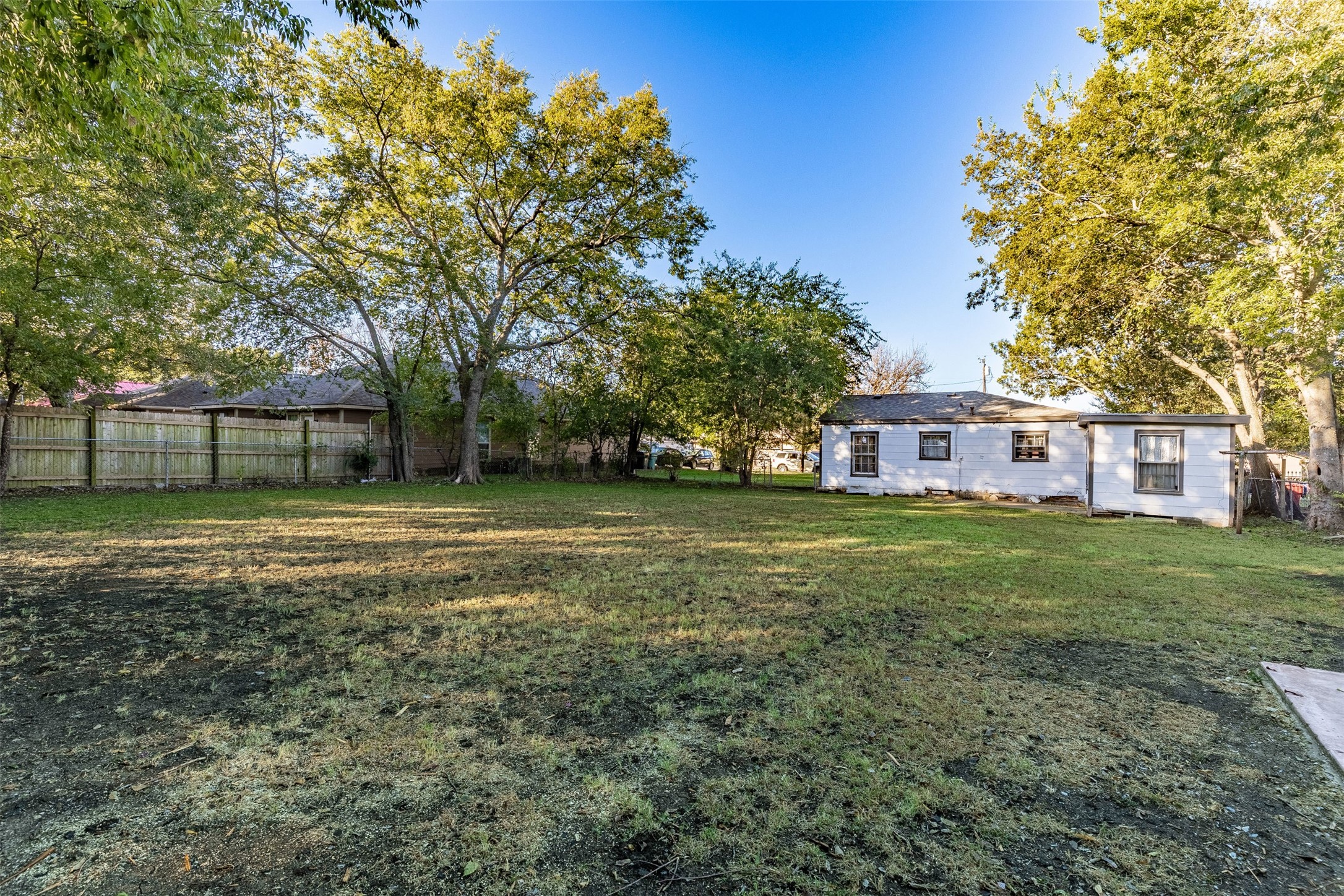 417 N Burdette Avenue Sherman TX 75090